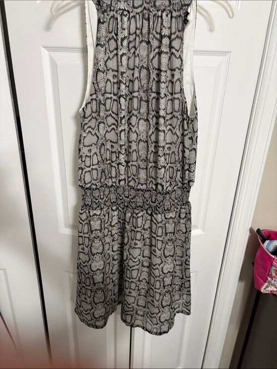 Stella & Dot Dresses & Skirts - Black & White Snake Print Dress